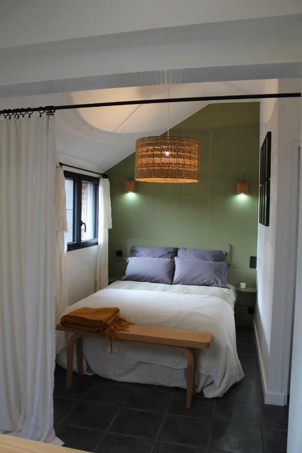 L'abri Du Monde Holiday home