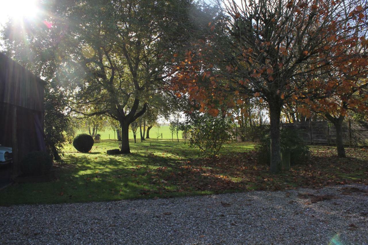 Holiday home L'abri Du Monde Fleury-la-Foret